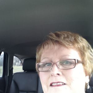 Meet your Posher, Sandy